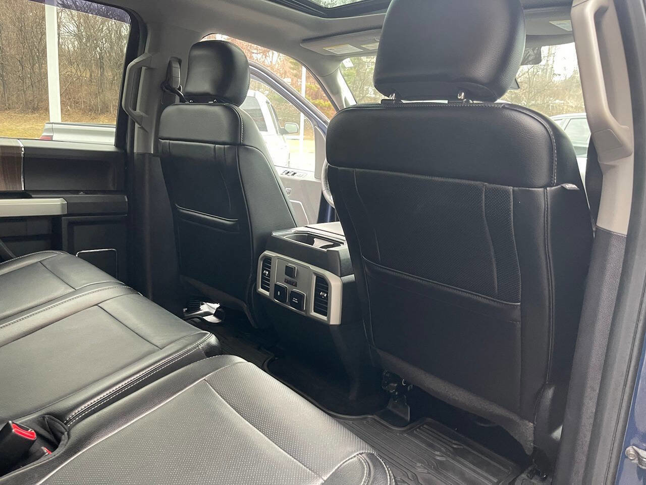 Used 2017 Ford F150 Lariat w/ Equipment Group 502A Luxury image 32