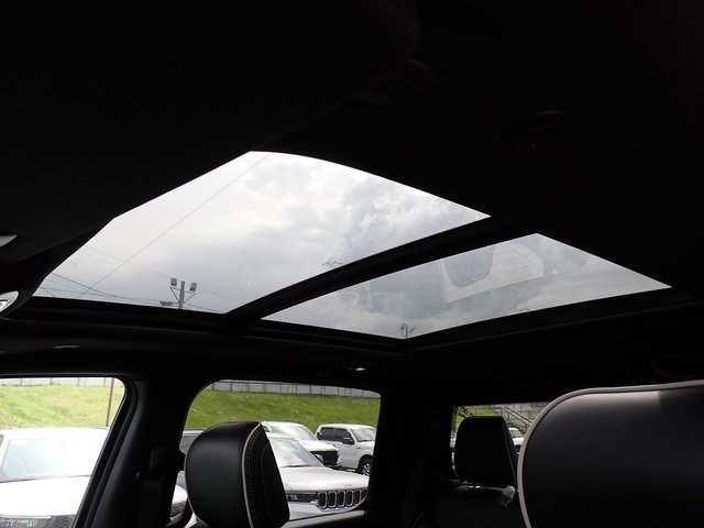 New 2025 RAM 1500 Laramie image 18