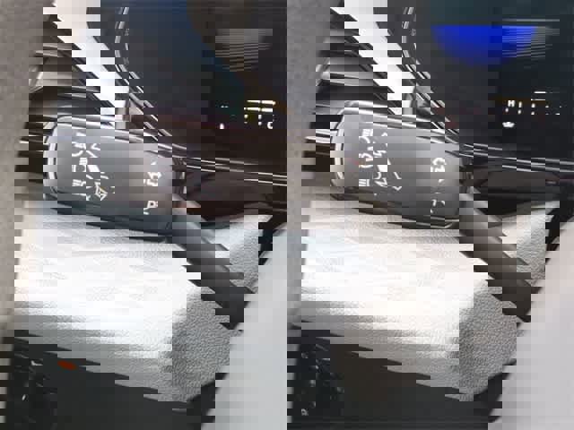 Used 2022 Volkswagen Taos S image 25