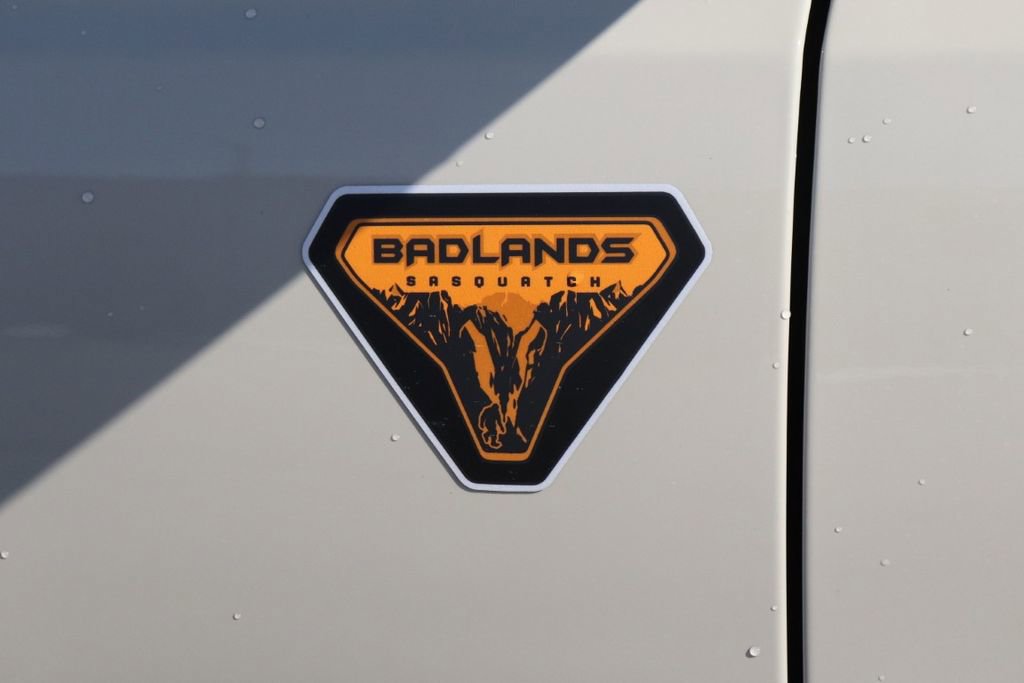 New 2026 Ford Bronco Badlands image 49
