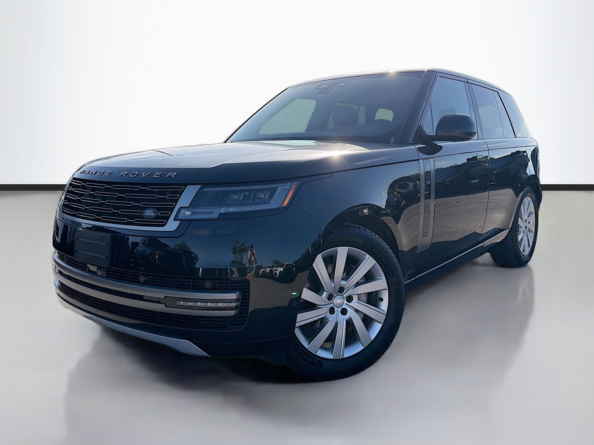 Used 2024 Land Rover Range Rover SE