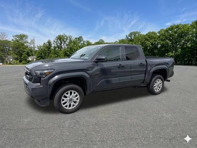 Used 2025 Toyota Tacoma SR w/ SR Upgrade Package AWD/4WD image 11
