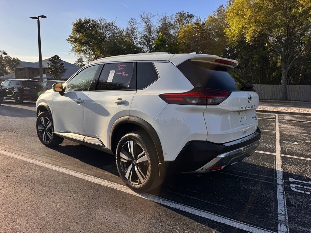 Used 2021 Nissan Rogue Platinum AWD/4WD image 5