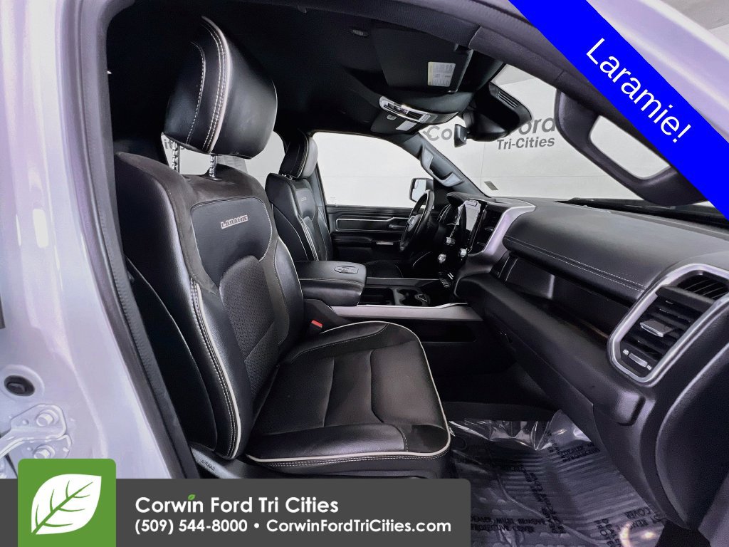 Used 2023 RAM 1500 Laramie AWD/4WD image 15