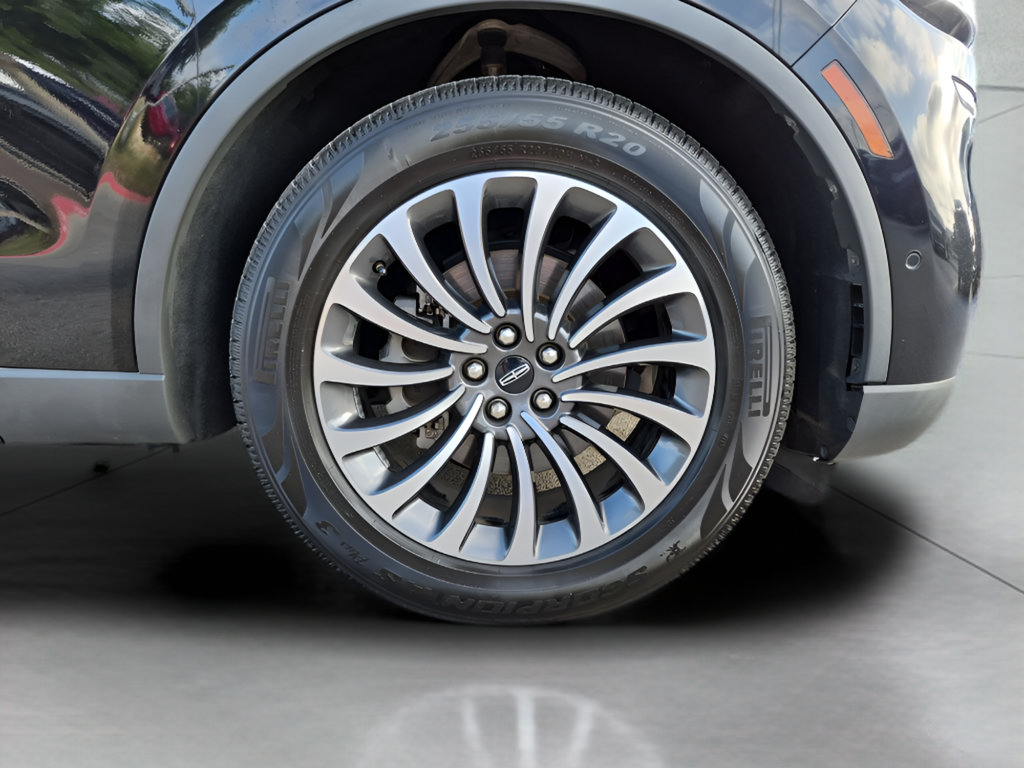 Used 2020 Lincoln Aviator Reserve w/ Equipment Group 201A RWD image 22