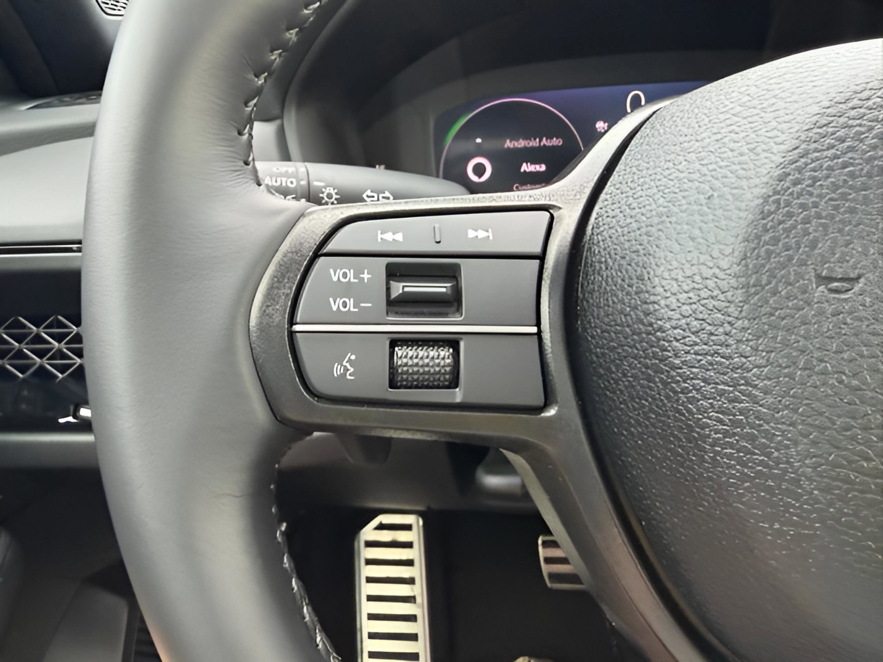 Used 2025 Honda Accord Sport image 13