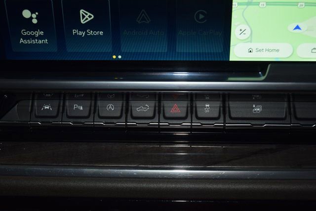 Used 2023 Chevrolet Silverado 1500 LTZ w/ LTZ Premium Package image 32