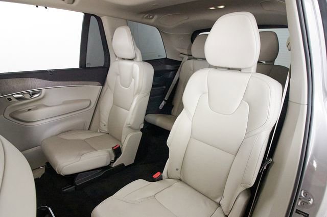 Used 2023 Volvo XC90 T8 Ultimate AWD/4WD image 21