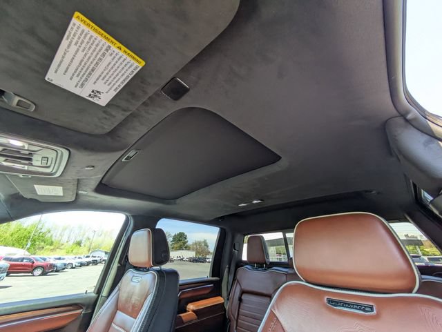 Certified 2025 GMC Sierra 3500 Denali Ultimate AWD/4WD image 28