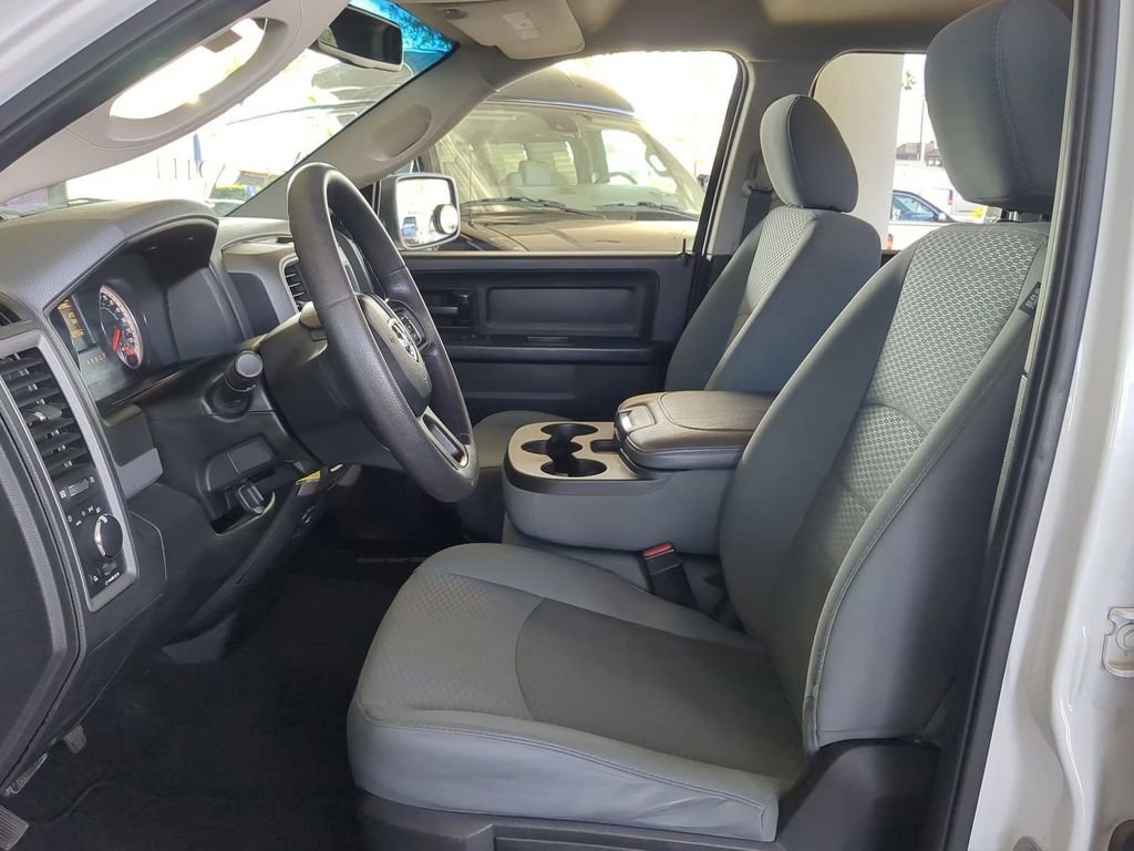 Used 2019 RAM 1500 Tradesman w/ Chrome Plus Package RWD image 20