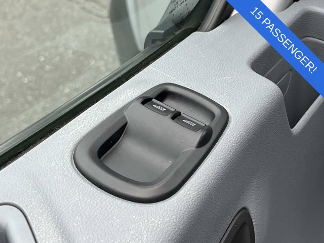 Used 2017 Ford Transit 350 XLT RWD image 15