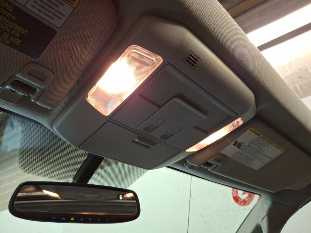 Used 2016 Toyota Tundra Limited image 28