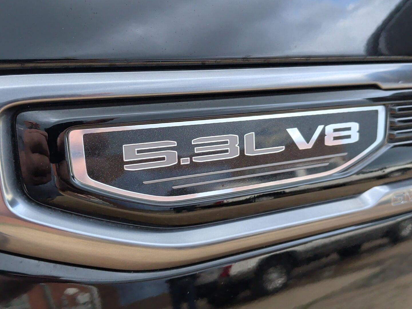 Used 2019 GMC Sierra 1500 AT4 w/ AT4 Premium Package image 9