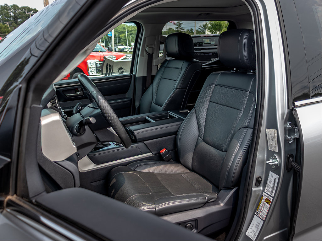 Used 2022 Toyota Tundra Limited AWD/4WD image 11