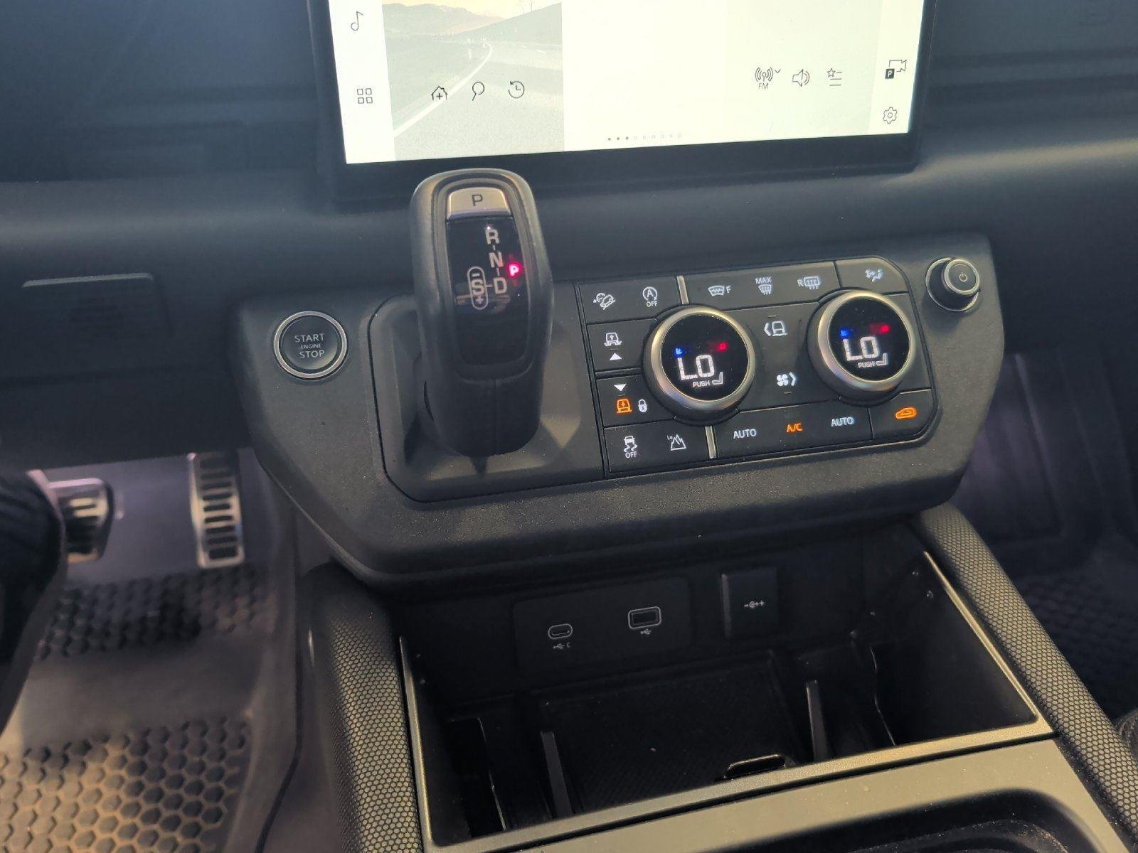 Used 2023 Land Rover Defender 110 Carpathian Edition AWD/4WD image 27