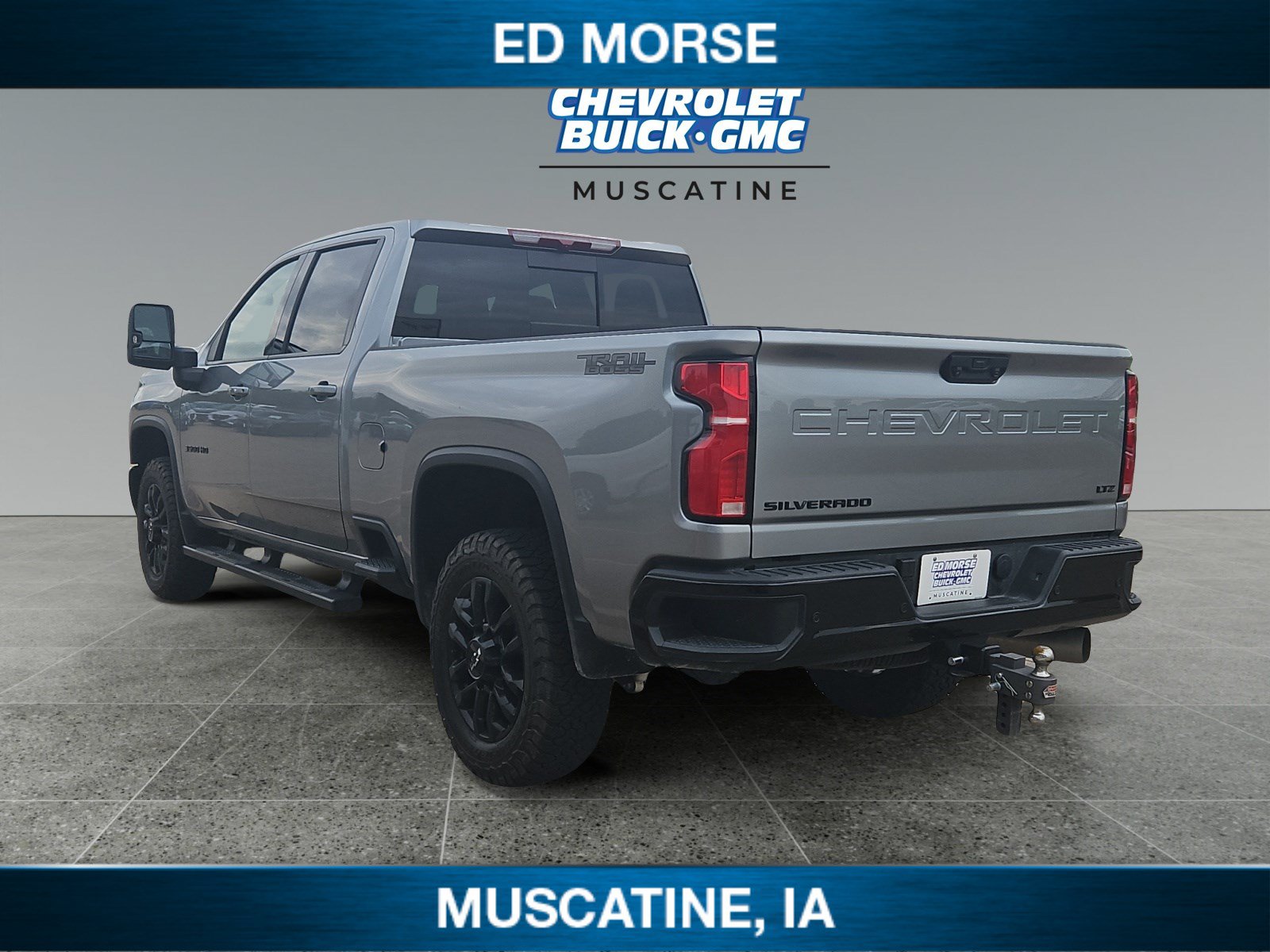 Used 2025 Chevrolet Silverado 3500 LTZ w/ Trail Boss Package AWD/4WD image 3