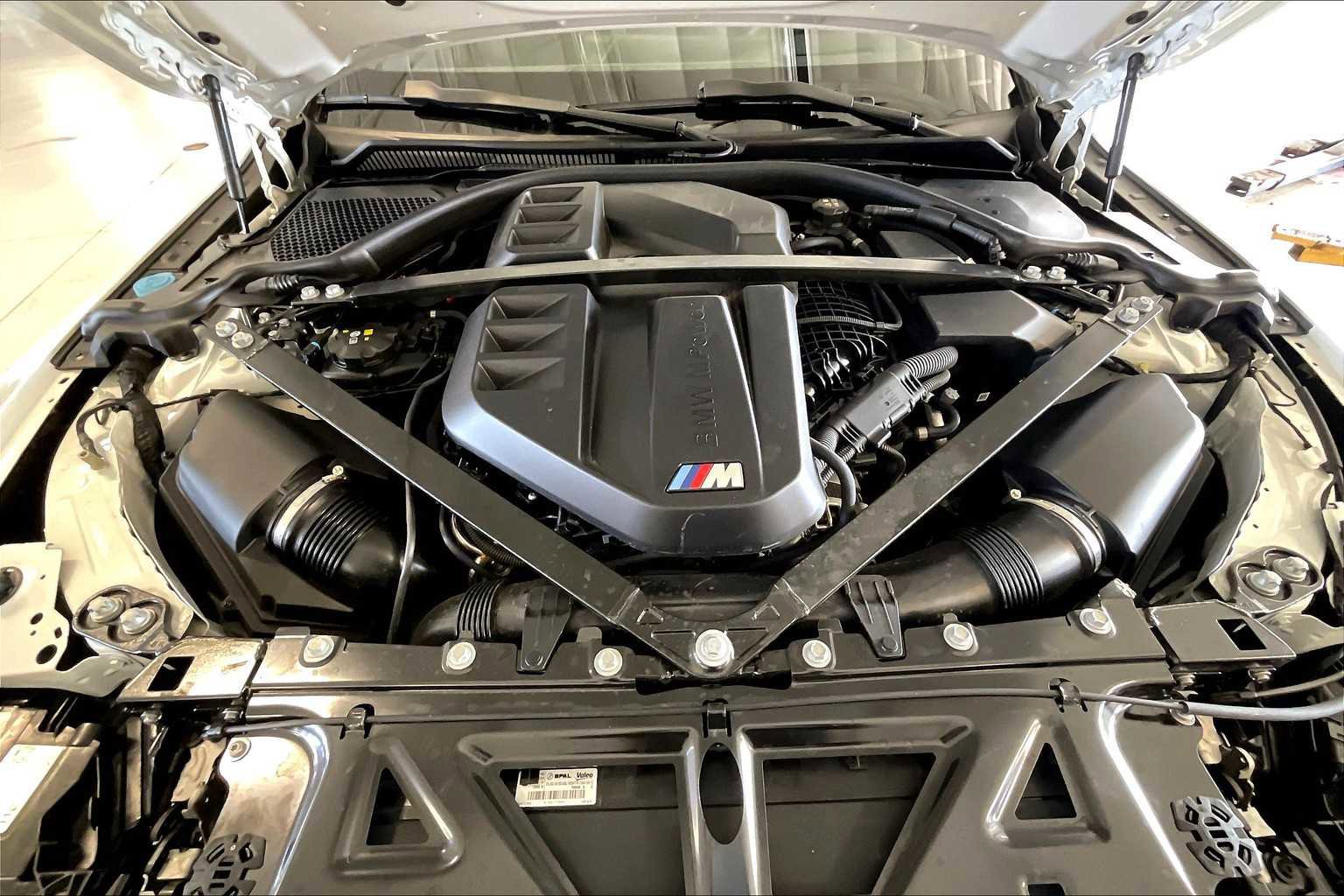 Used 2025 BMW M3 Competition image 28