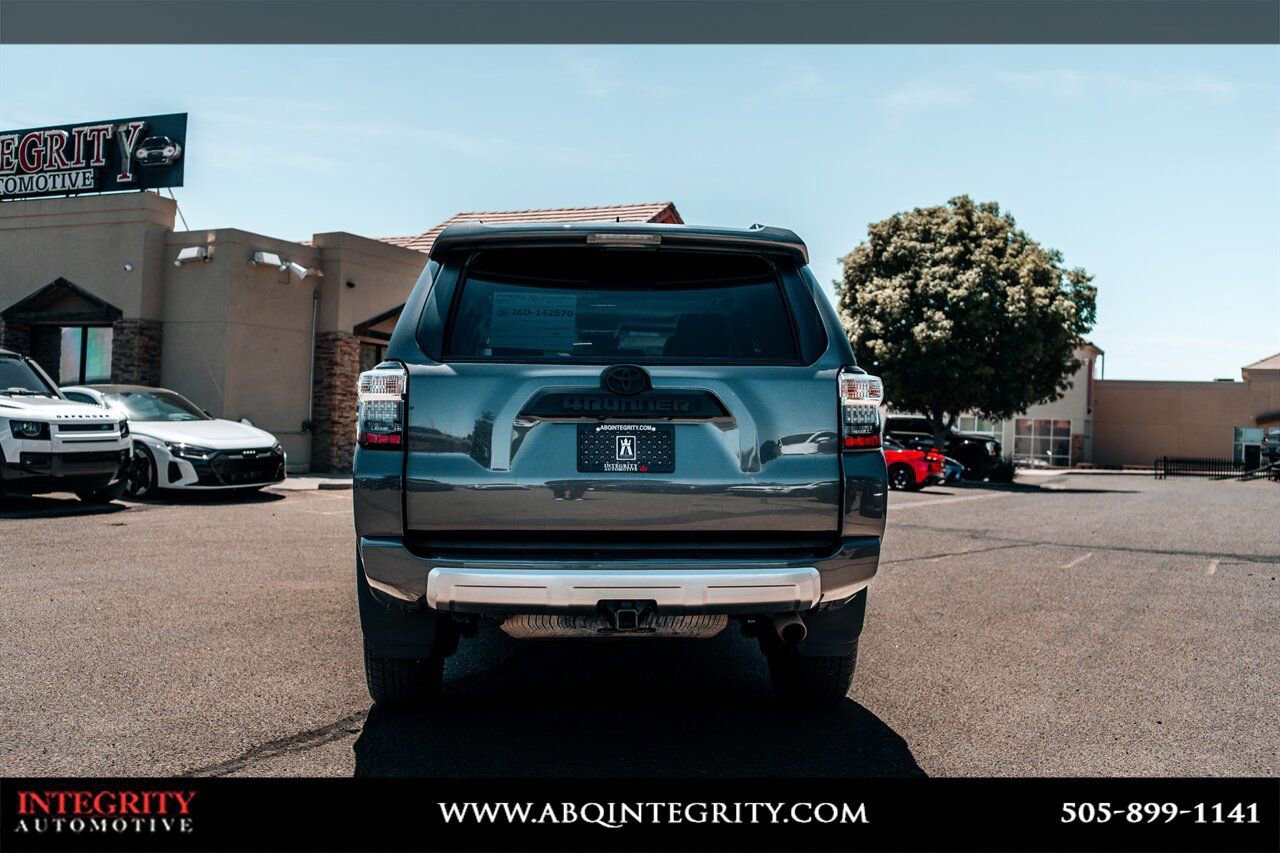Used 2023 Toyota 4Runner TRD Off-Road Premium w/ Off Road Premium Plus Package AWD/4WD image 6