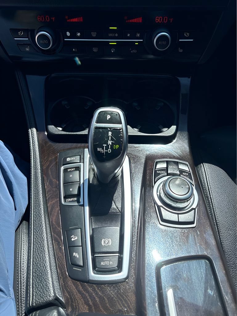 Used 2012 BMW 535i xDrive Sedan AWD/4WD image 27