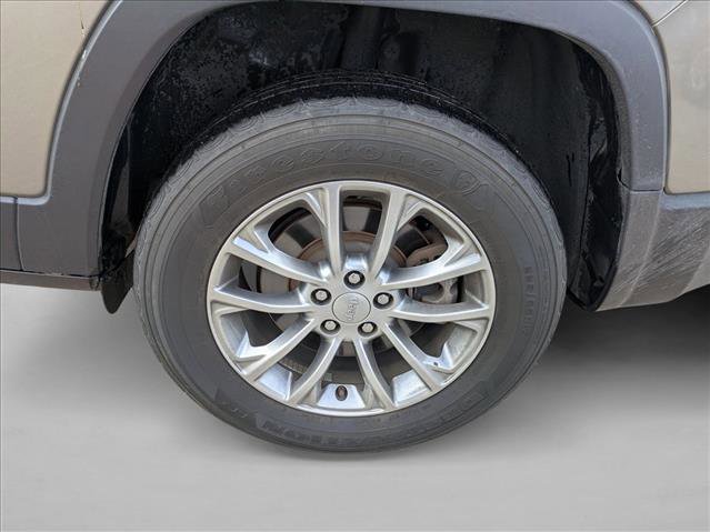 Used 2021 Jeep Cherokee Latitude Lux image 8