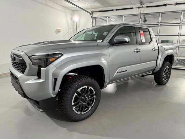 New 2025 Toyota Tacoma TRD Sport image 9