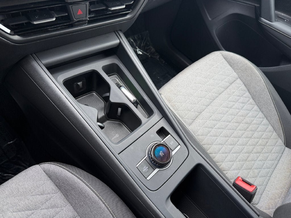 Used 2025 Volkswagen Tiguan S FWD image 18
