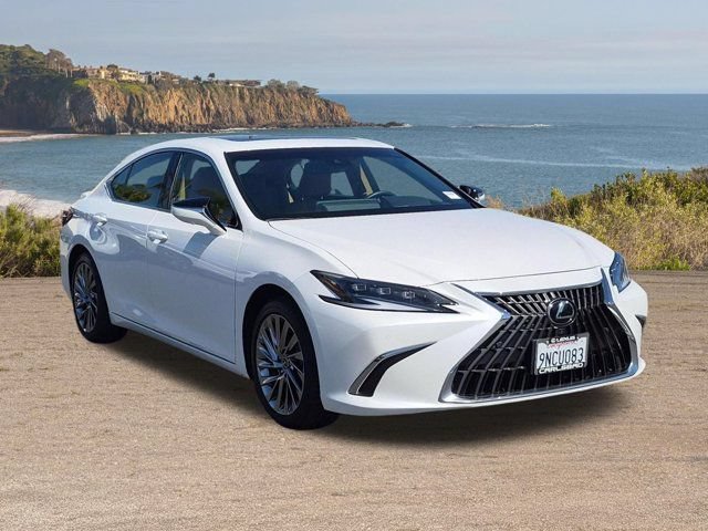 Used 2024 Lexus ES 300h w/ Accessory Package (Z1) FWD image 3