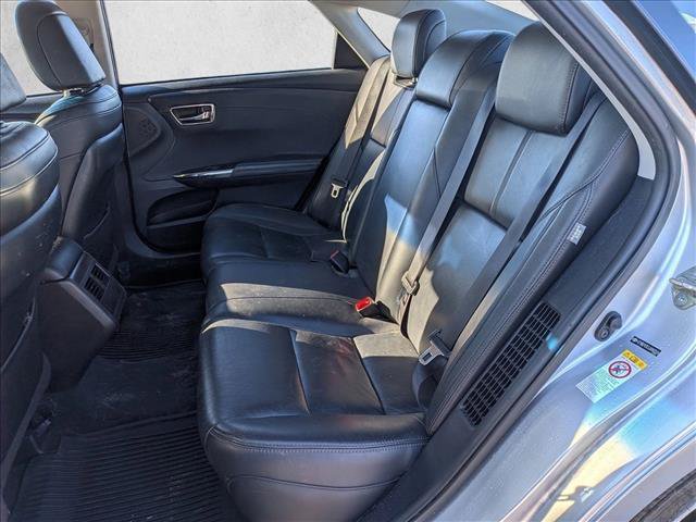 Used 2018 Toyota Avalon XLE Premium w/ All Weather Liner Package FWD image 16