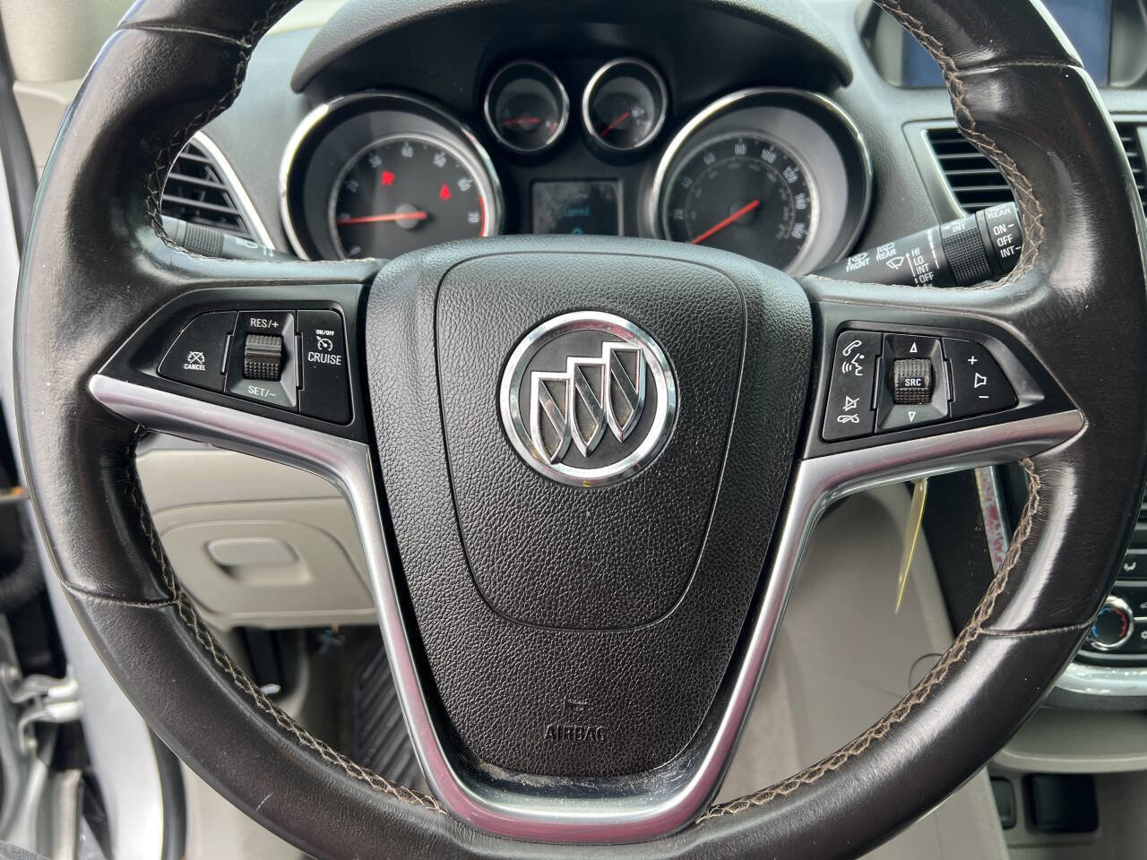 Used 2016 Buick Encore FWD image 11