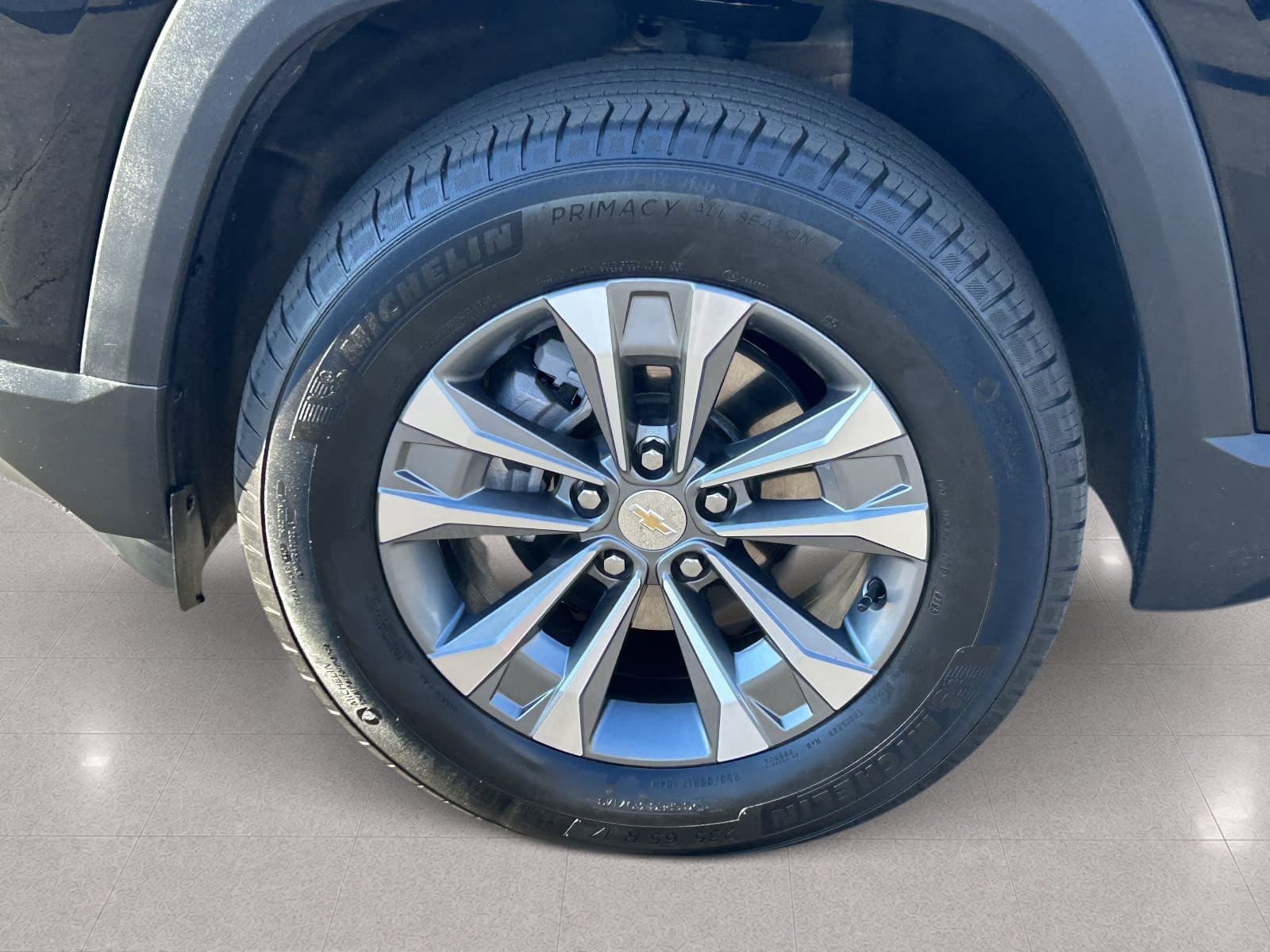Used 2025 Chevrolet Equinox LT AWD/4WD image 11