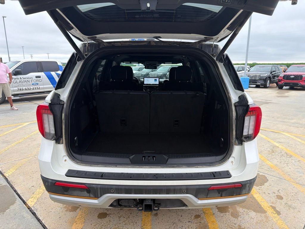 Used 2026 Ford Explorer Tremor w/ Tremor Ultimate Package AWD/4WD image 22