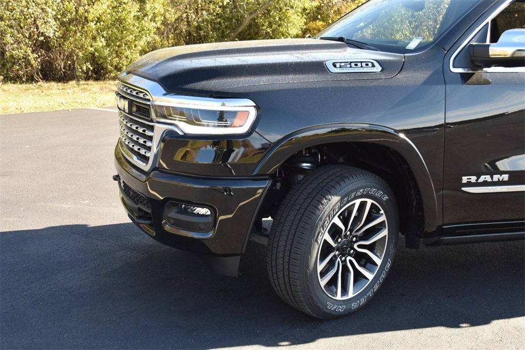 New 2026 RAM 1500 Limited w/ Trailer Tow Group image 9