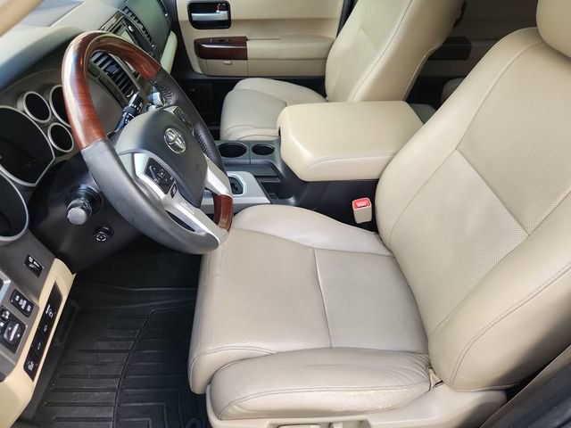 Used 2017 Toyota Sequoia Platinum image 19