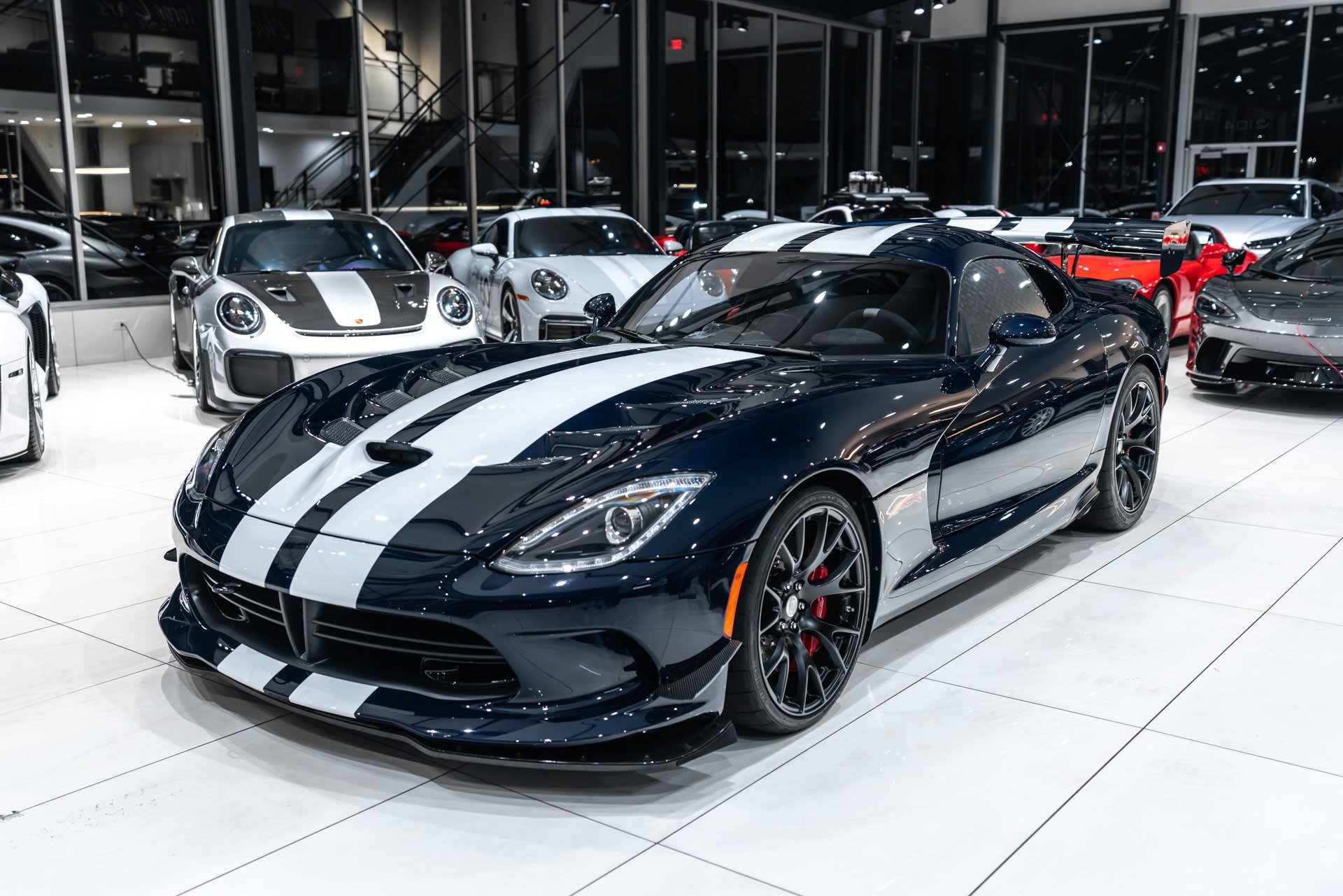 Used 2016 Dodge Viper ACR RWD image 8