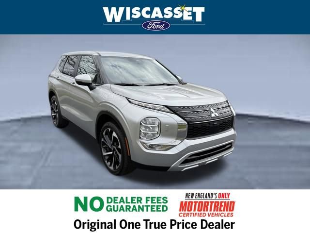 Used 2024 Mitsubishi Outlander SE image 23