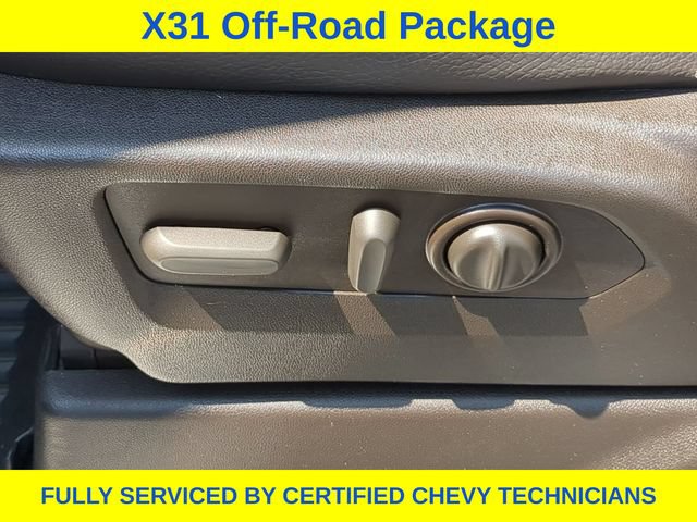 Used 2022 GMC Sierra 2500 Denali w/ Denali Ultimate Package AWD/4WD image 25