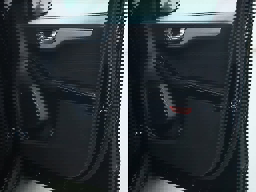 Used 2021 Ford Escape SE w/ Convenience Package image 32