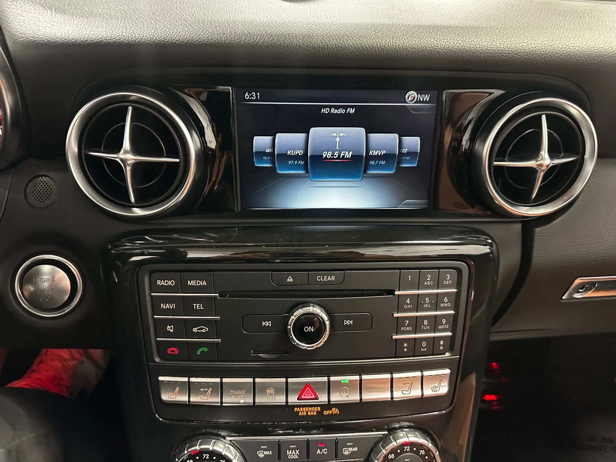 Used 2017 Mercedes-Benz SLC 43 AMG SLC 43 Roadster 2D image 29