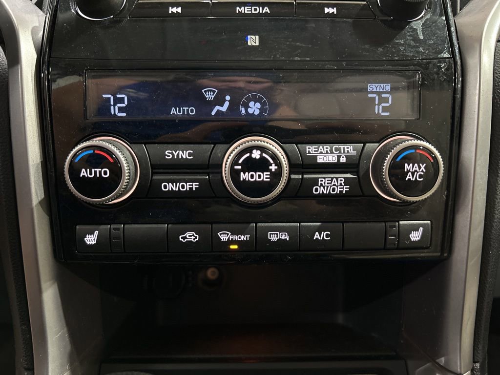 Used 2022 Subaru Ascent Premium w/ Convenience Package AWD/4WD image 30
