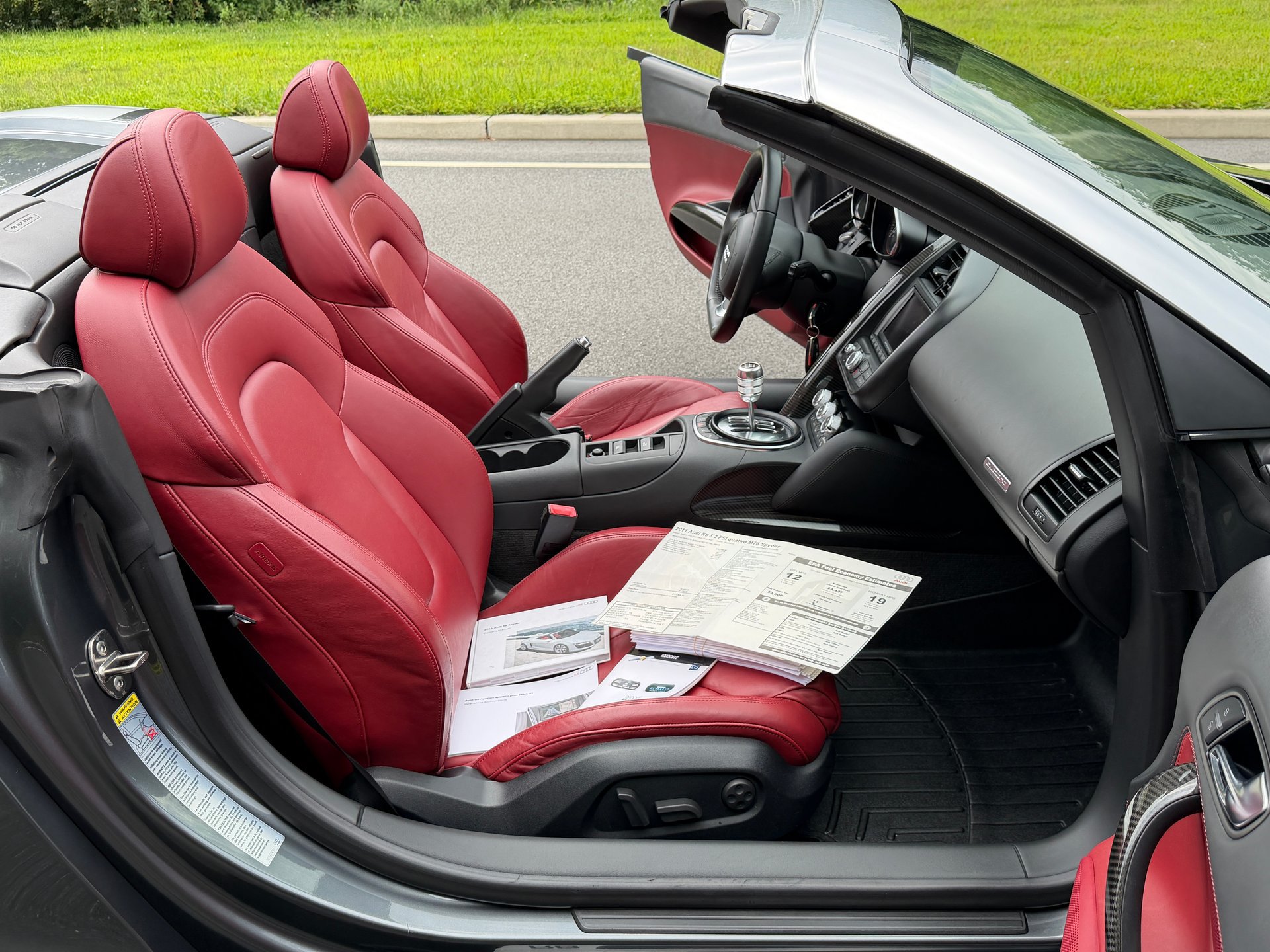 Used 2011 Audi R8 V10 AWD/4WD image 38