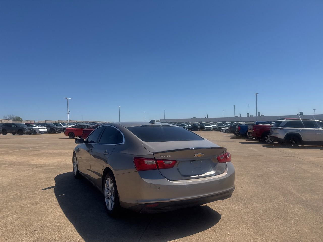 Used 2023 Chevrolet Malibu LT w/ Driver Confidence Package image 16