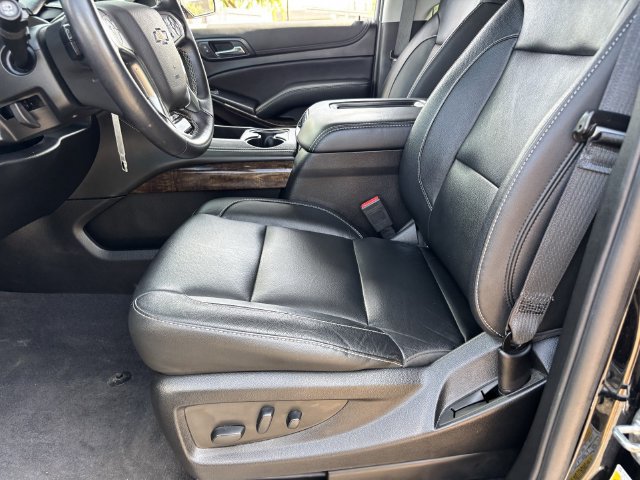 Used 2020 Chevrolet Tahoe LT w/ Off-Road Package AWD/4WD image 19