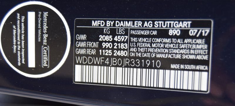 Used 2018 Mercedes-Benz C 300 Sedan w/ Premium Package image 39