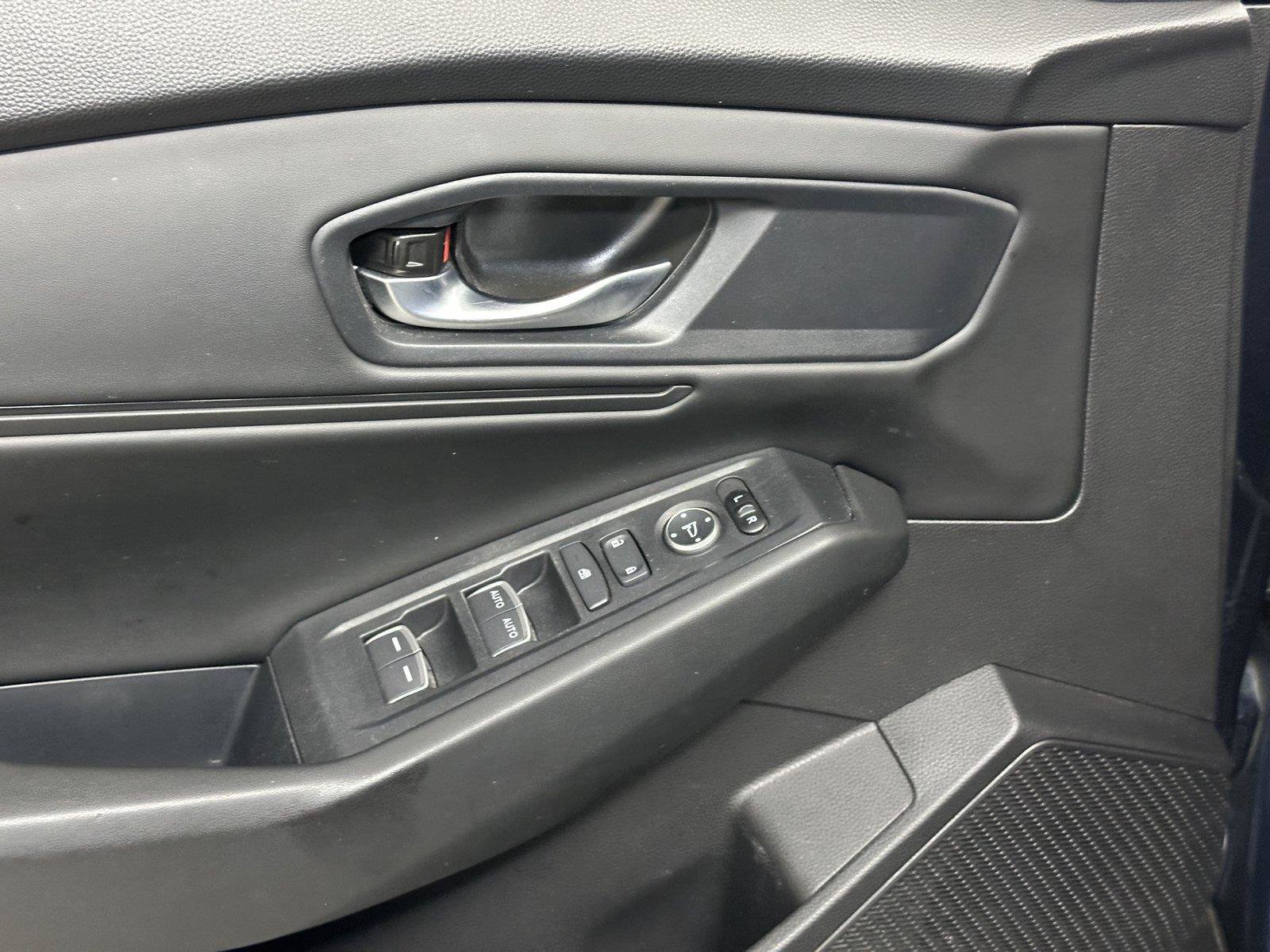 Certified 2025 Honda Accord SE image 21