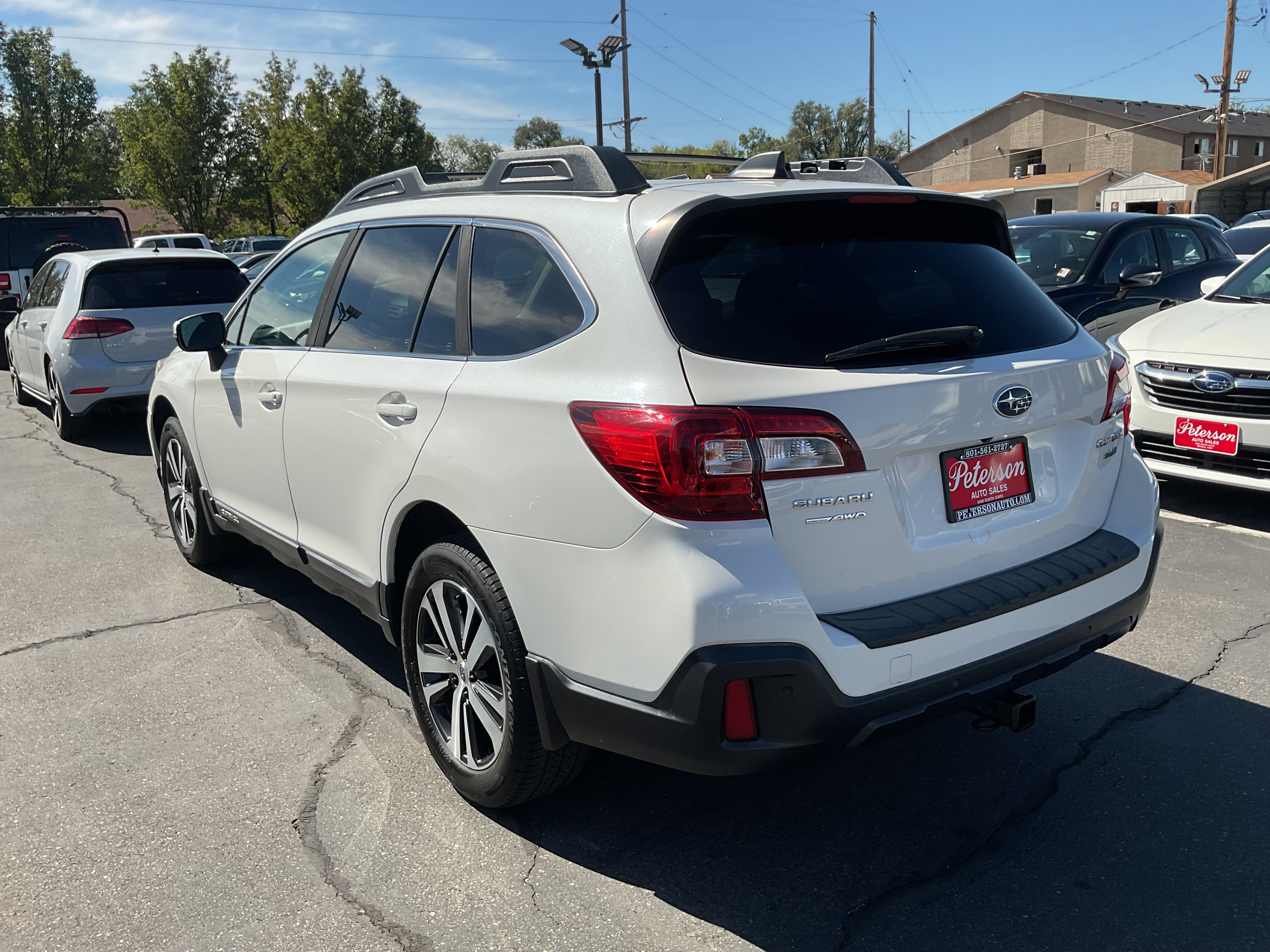 Used 2018 Subaru Outback 3.6R Limited AWD/4WD image 7