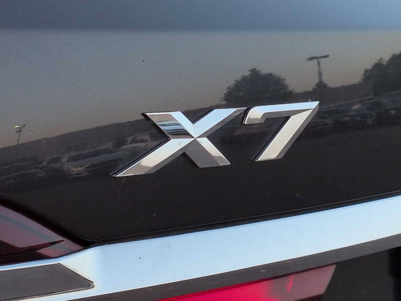 Used 2020 BMW X7 xDrive40i w/ Premium Package AWD/4WD image 13