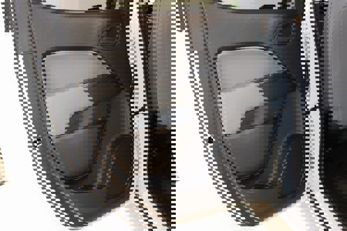 Used 2015 Chevrolet Colorado W/T w/ WT Convenience Package image 54