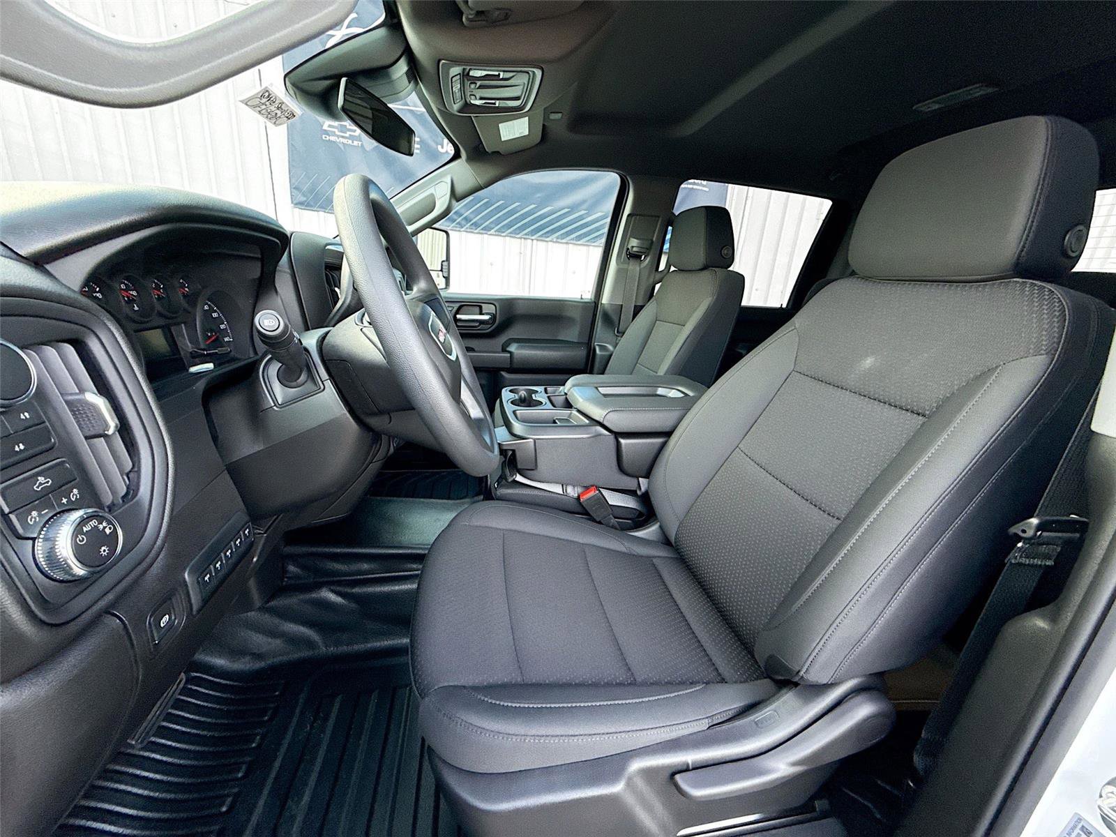 New 2026 GMC Sierra 3500 Pro w/ Convenience Package image 13