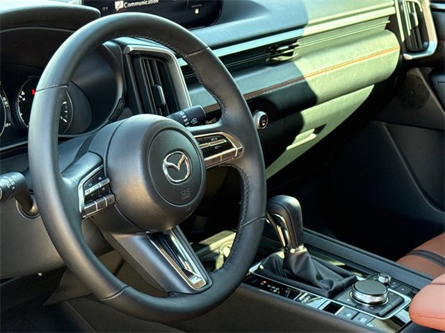 Used 2025 MAZDA CX-50 AWD 2.5 Turbo w/ Weather Package image 19