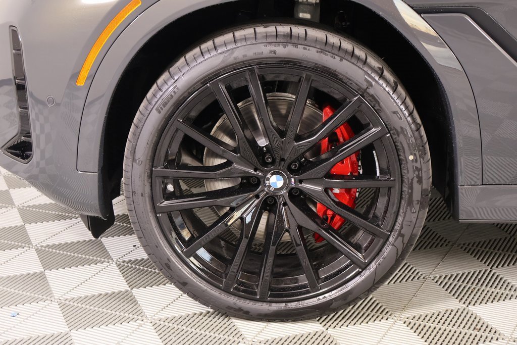 New 2026 BMW X6 xDrive40i w/ Climate Comfort Package image 20
